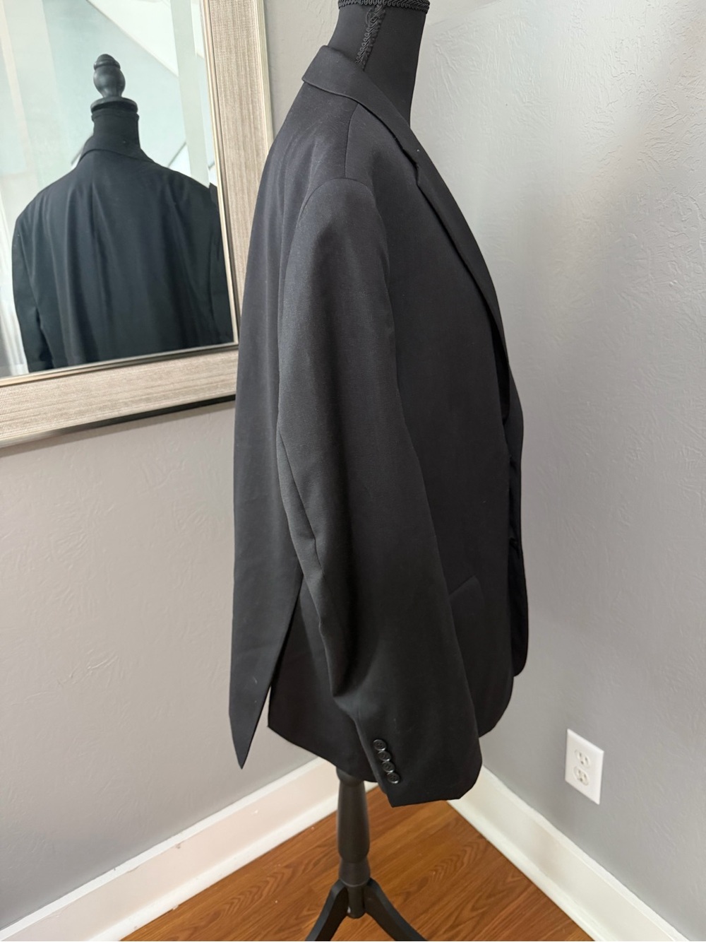 Jos. A. Bank Traveler Collection Tailored Fit Black Wool Blazer Career 44R/38W - Picture 6 of 10
